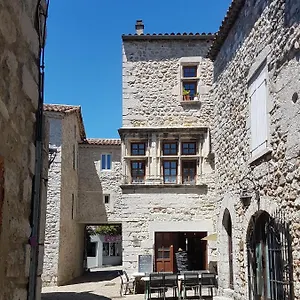  Appartement Dans Le Centre Historique De France