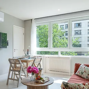 De Montescal - Hot Tub And Ac Cosy A Prime Location 40m2 Apartment